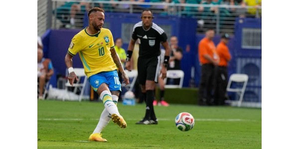 Brasilia luottaa Neymarin henkeen inspiroidakseen seuraavan sukupolven nuorten lahjakkuuksien nousua Brasilia luottaa Neymarin henkeen inspiroidakseen seuraavan sukupolven nuorten lahjakkuuksien nousua
